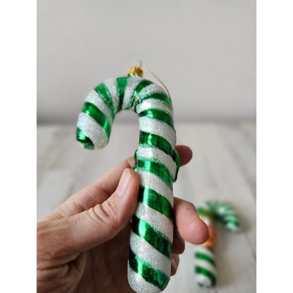 Living quarters leprechaun candy cane green St Patrick's Day shamrock three-leaf - Picture 5 of 9